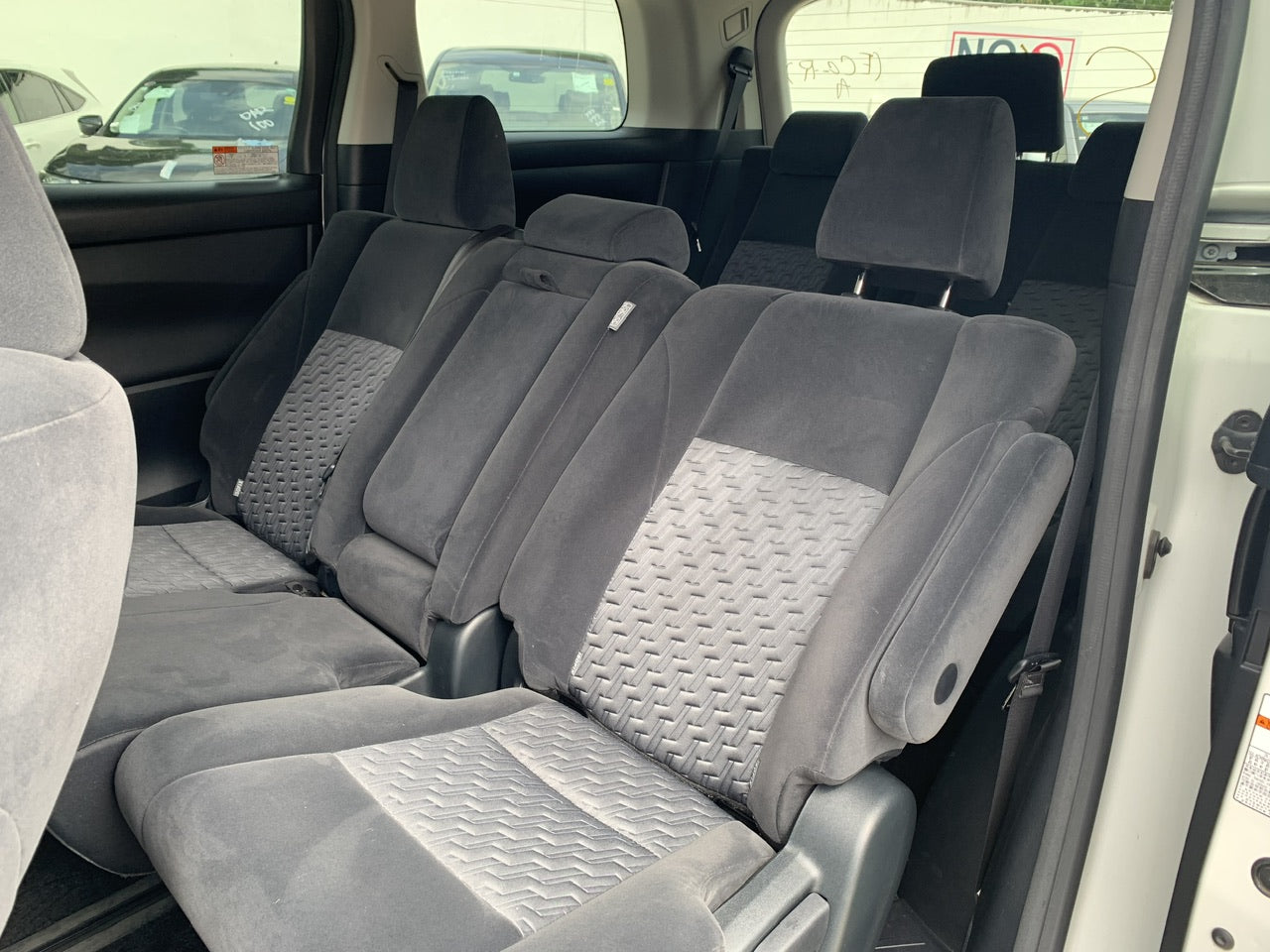 730 Toyota Alphard 2.5S 2017