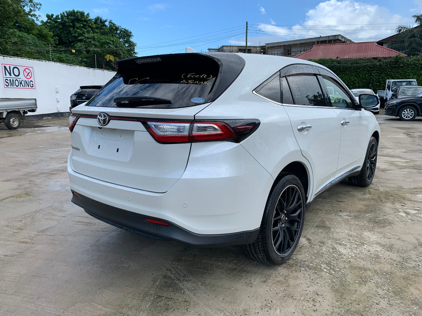 721. Toyota Harrier Elegance 2018
