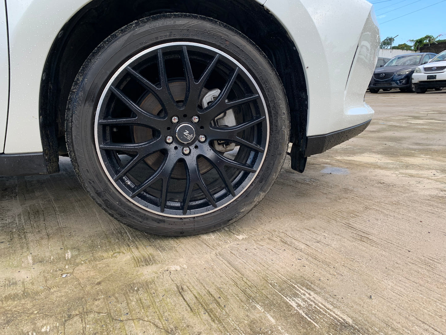 721. Toyota Harrier Elegance 2018