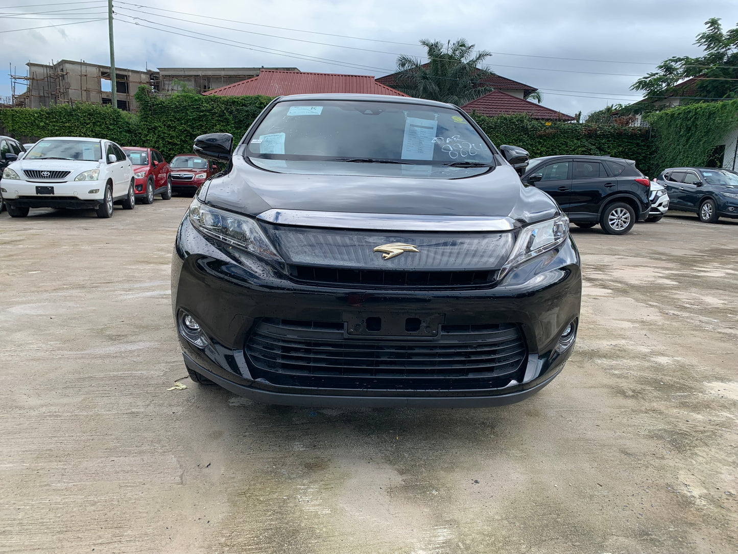 714. Toyota Harrier Premium 2014
