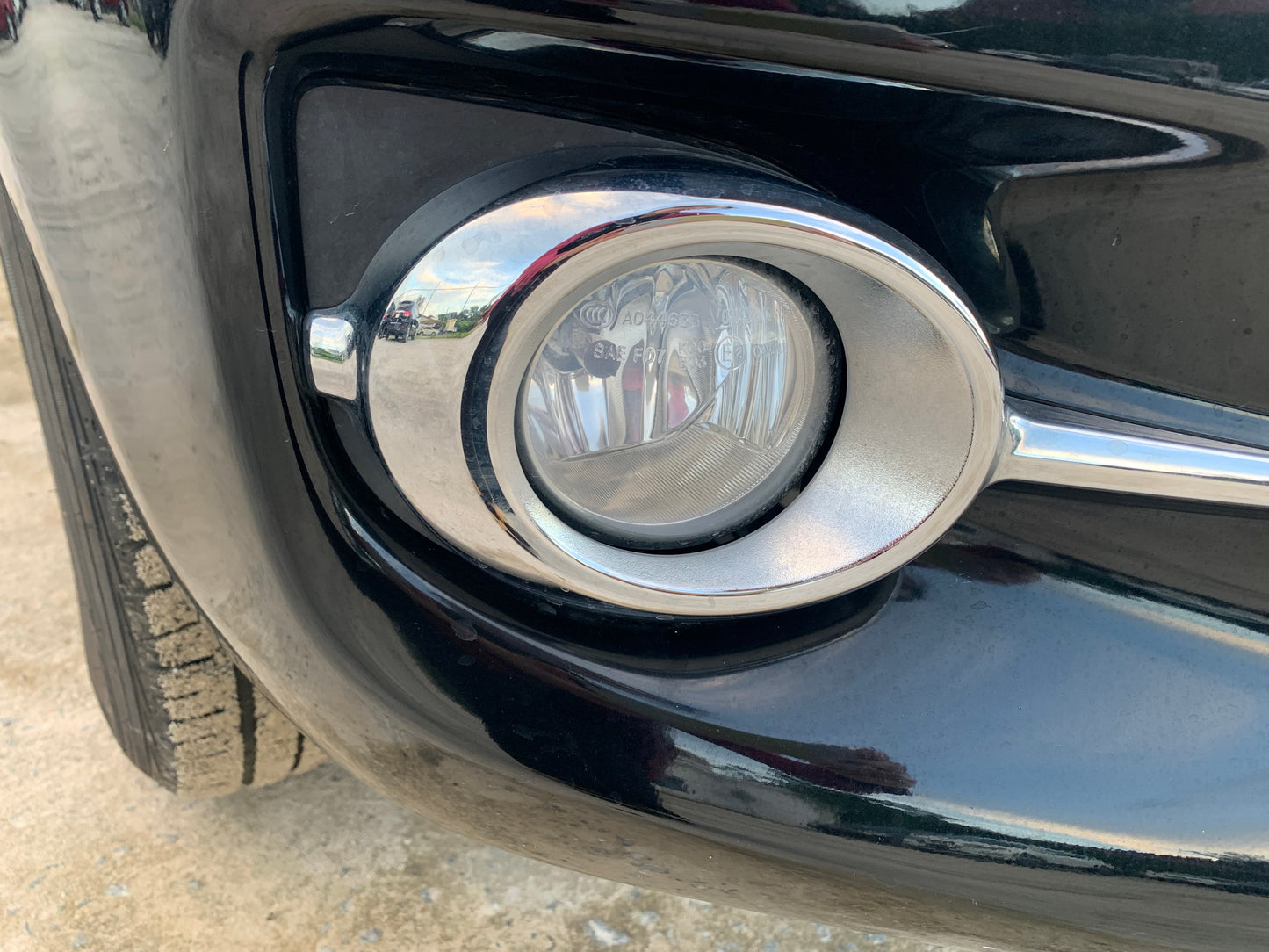 734 Toyota Vanguard 240S 2012