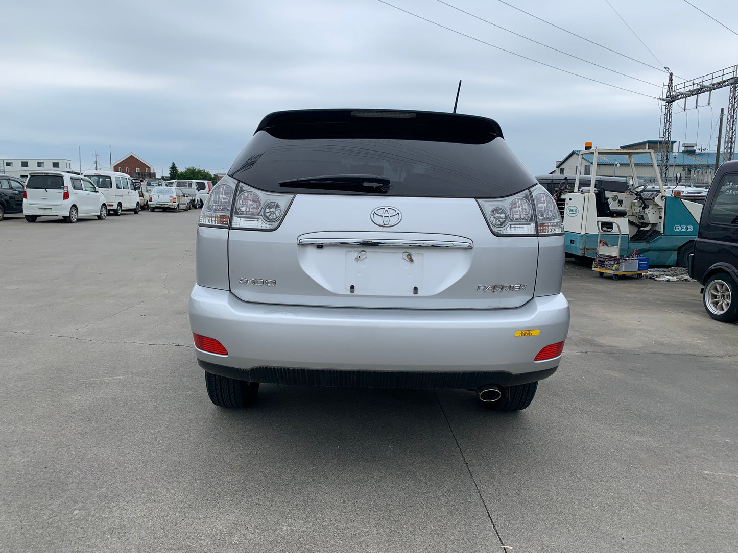 816. Toyota Harrier 240G L-Package 2009
