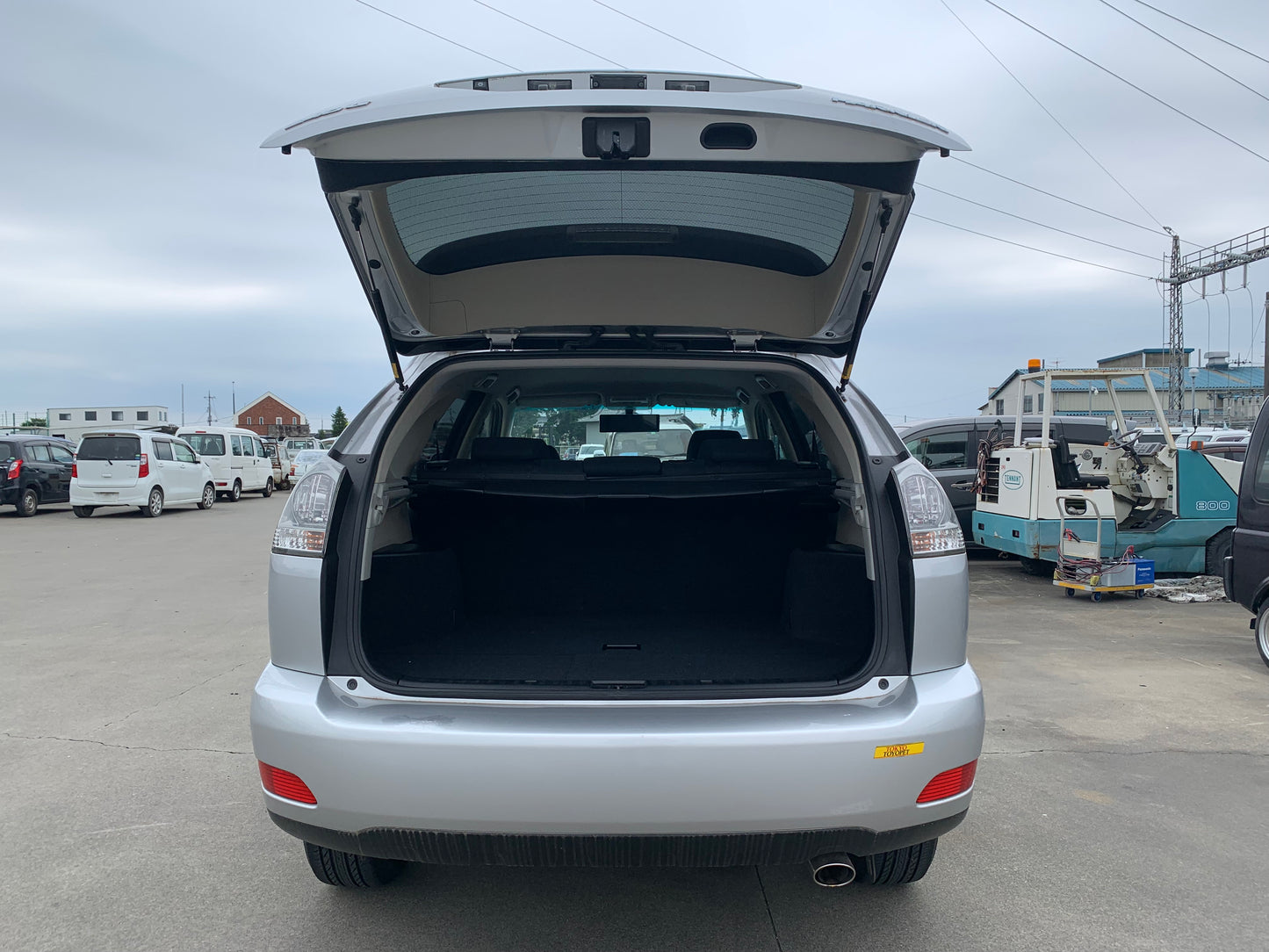 816. Toyota Harrier 240G L-Package 2009