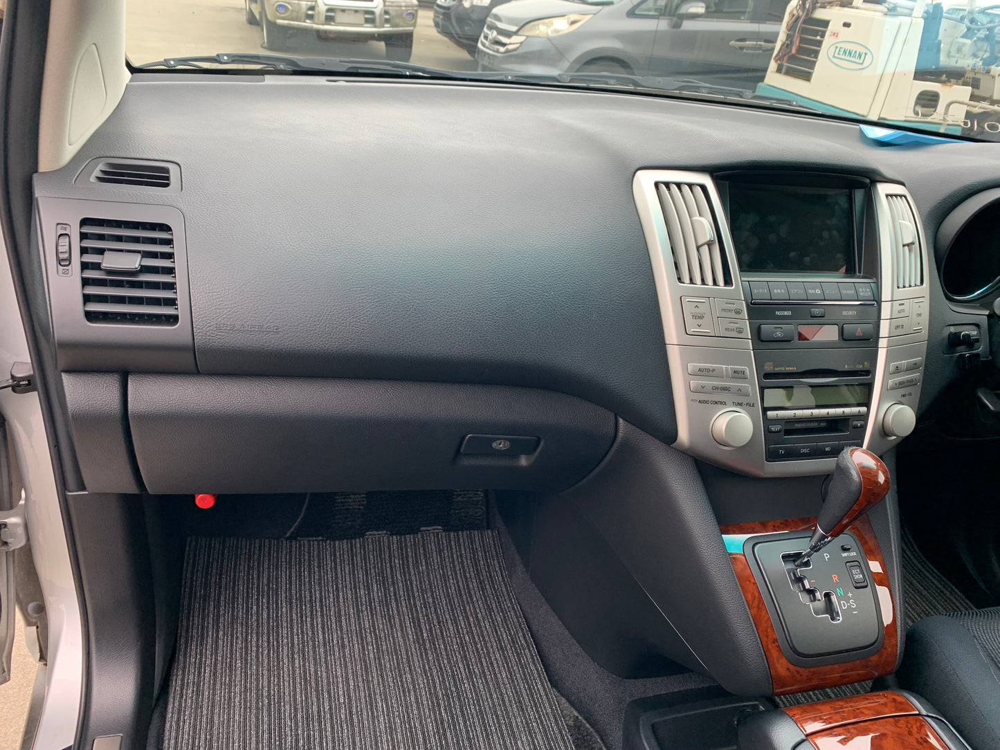 816. Toyota Harrier 240G L-Package 2009