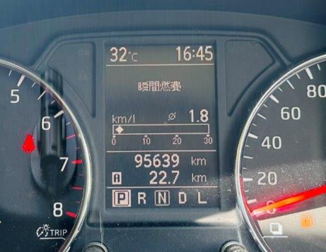 412. Nissan X-Trail X/GT 2013