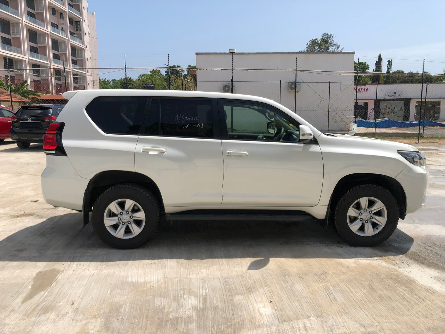 623. Toyota Land Cruiser Prado TX L Package 2019