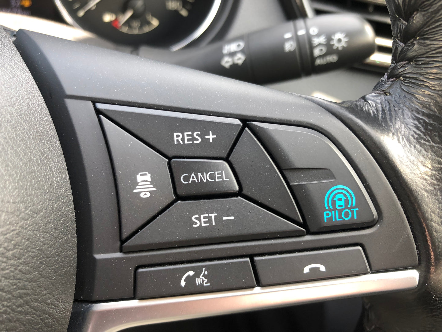 636. Nissan X-Trail 20XI Propilot 2018