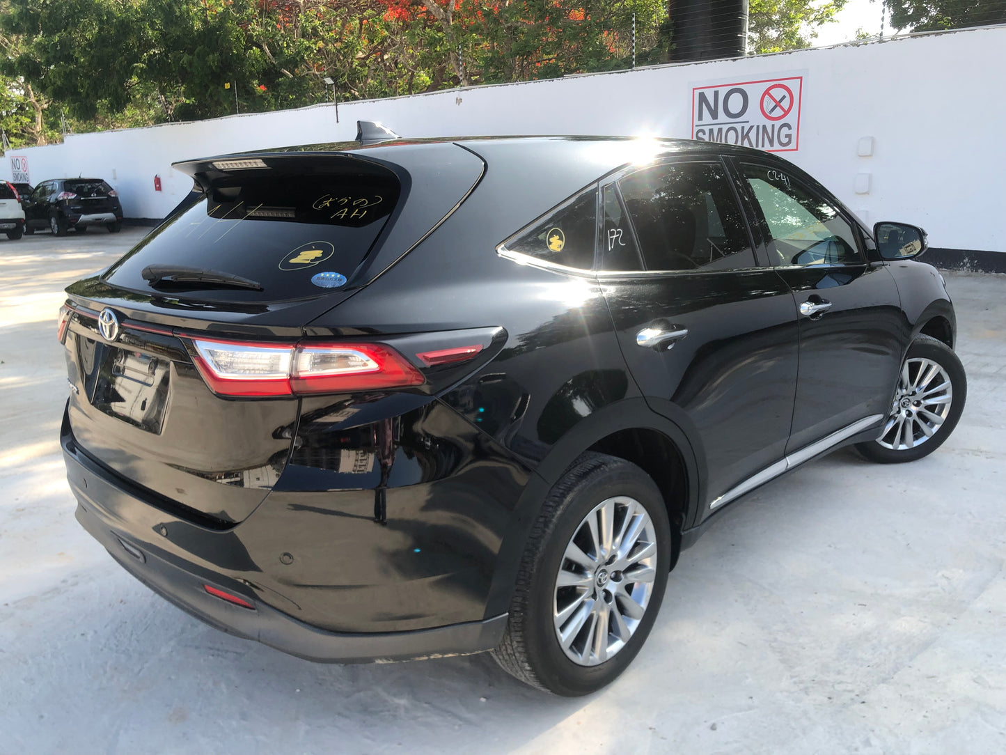 630 Toyota Harrier Premium 2017