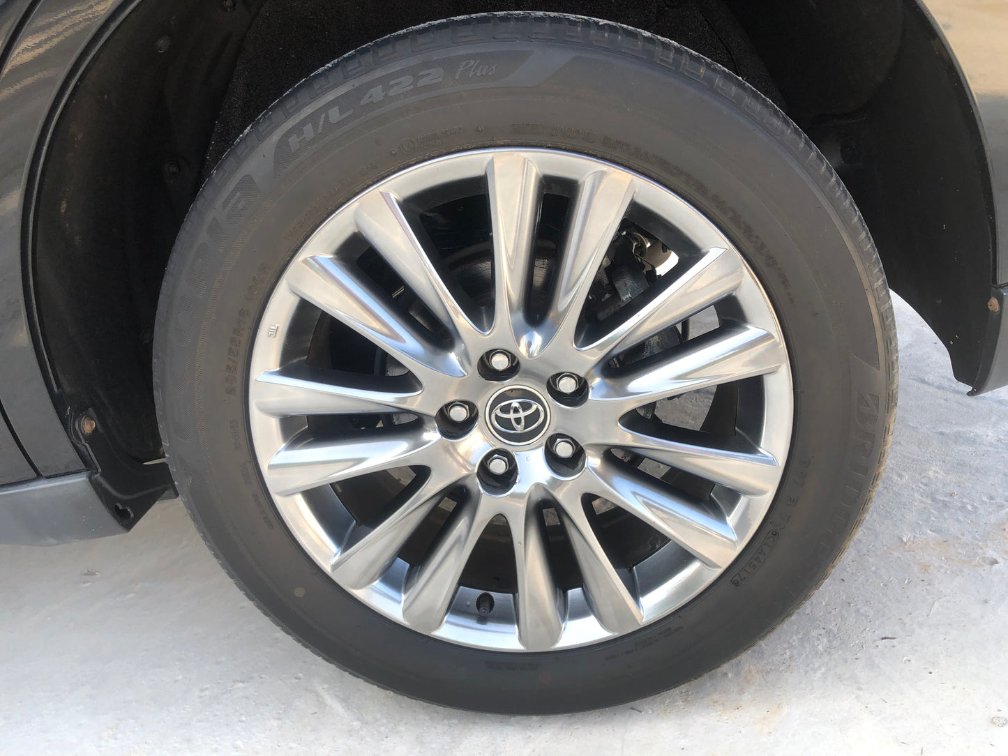 630 Toyota Harrier Premium 2017