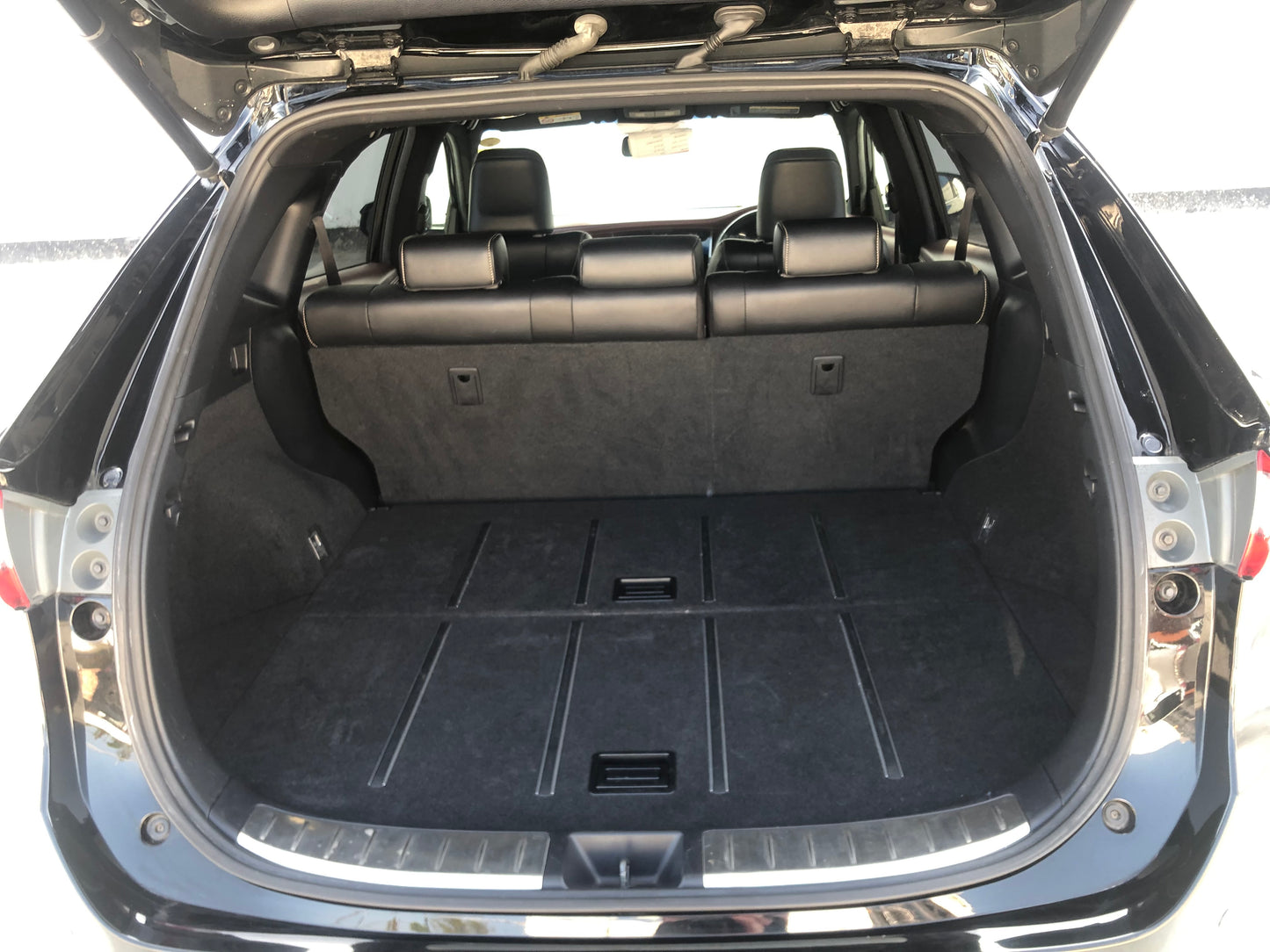 630 Toyota Harrier Premium 2017