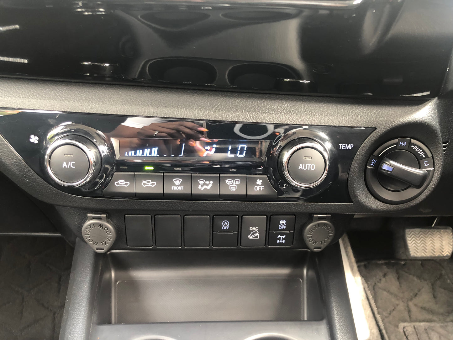 637. Toyota Hilux Z 2021