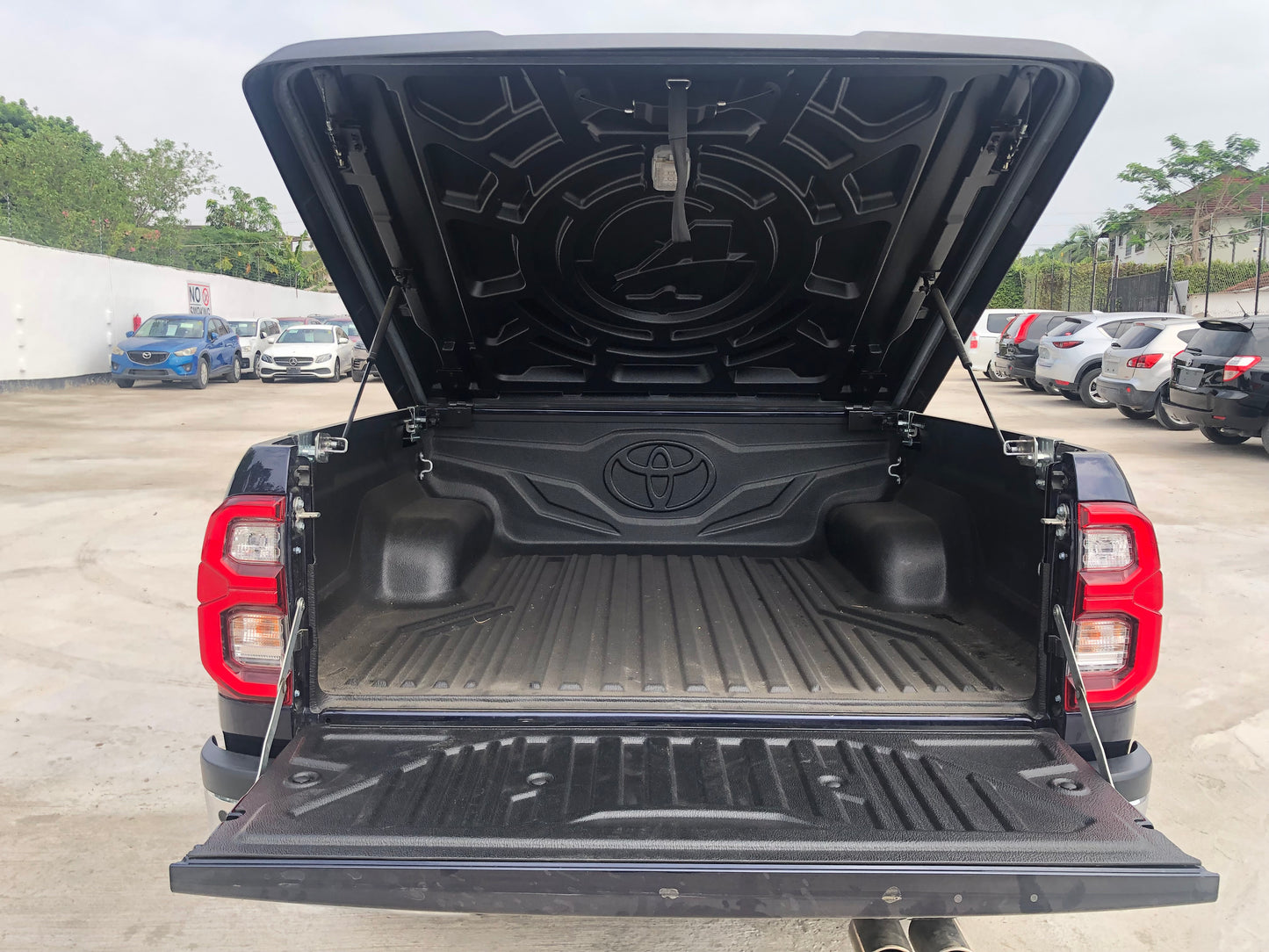 637. Toyota Hilux Z 2021