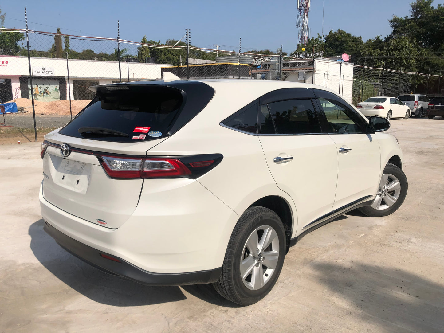 689 Toyota Harrier ELEGANCE 2017