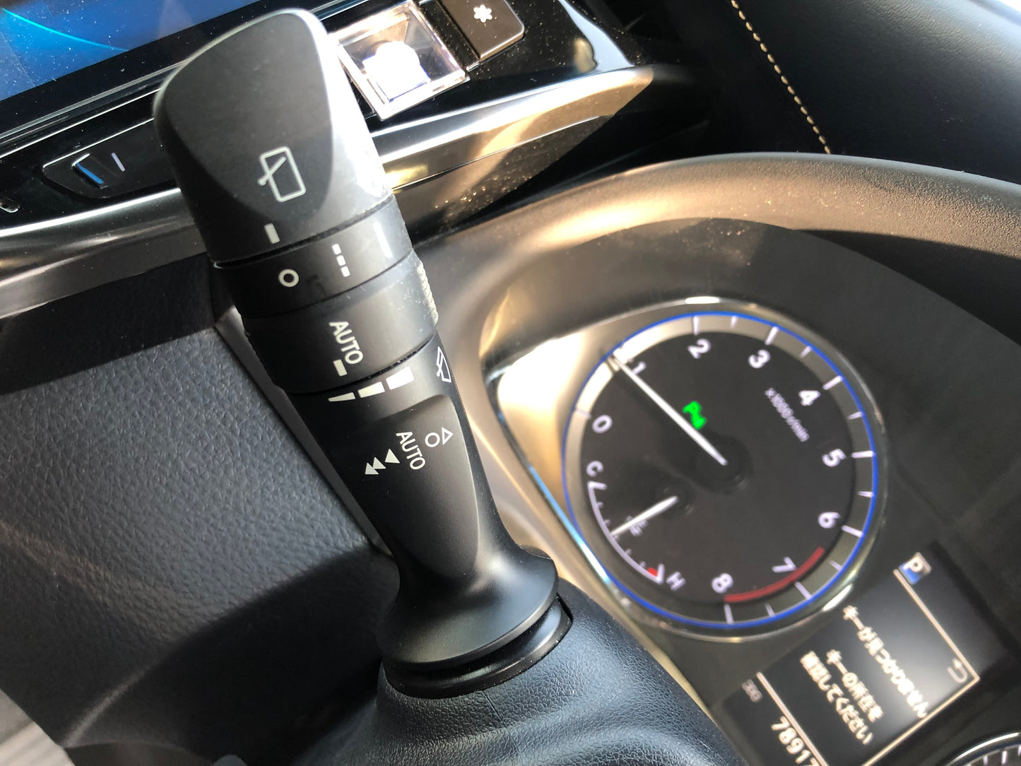 676 Toyota Harrier PREMIUM 2018