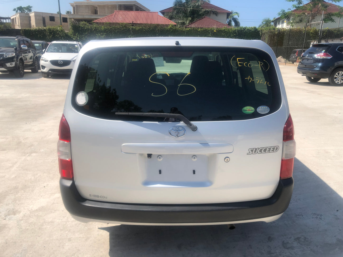 677. Toyota Succeed TX 2014