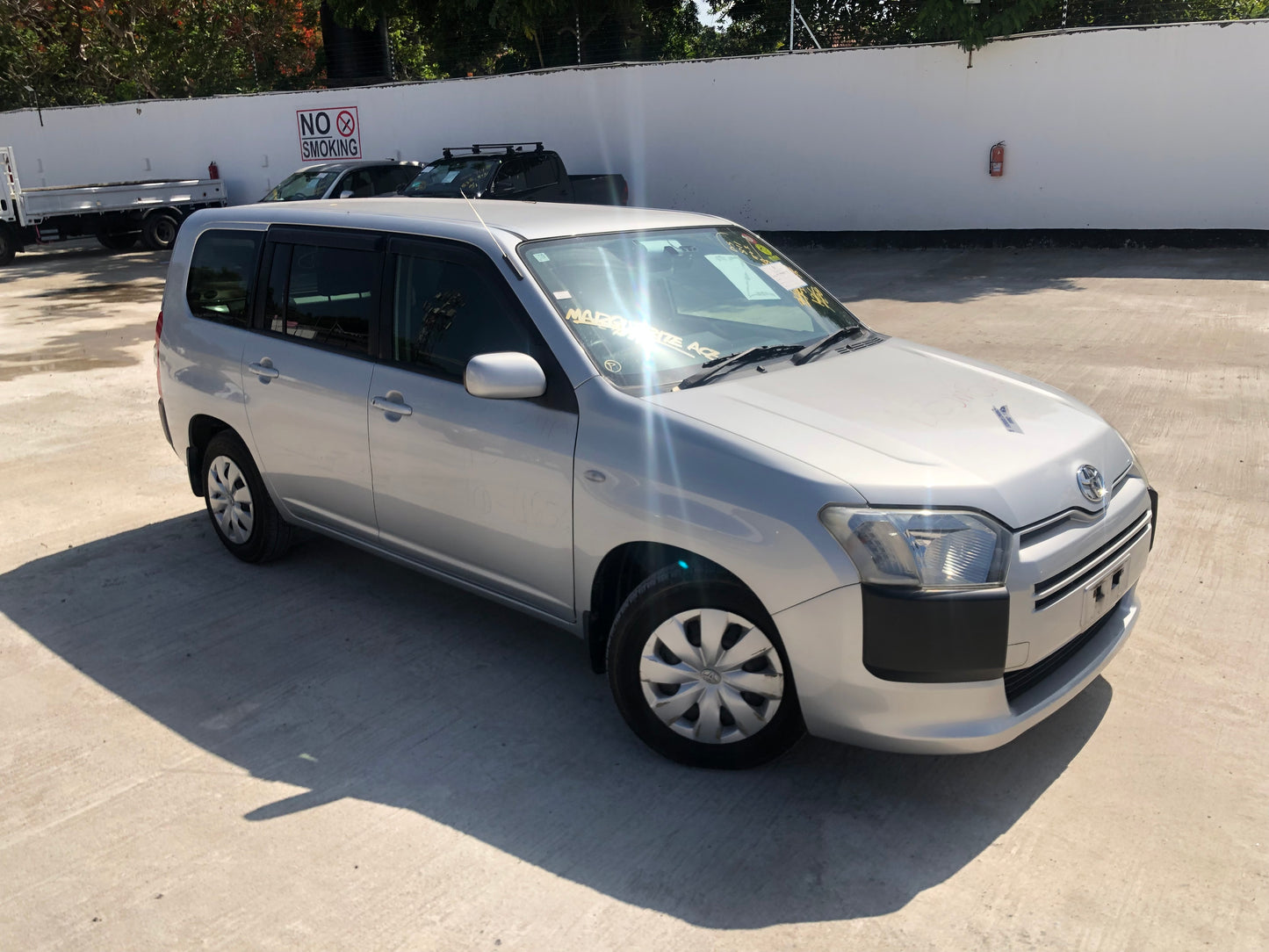 677. Toyota Succeed TX 2014