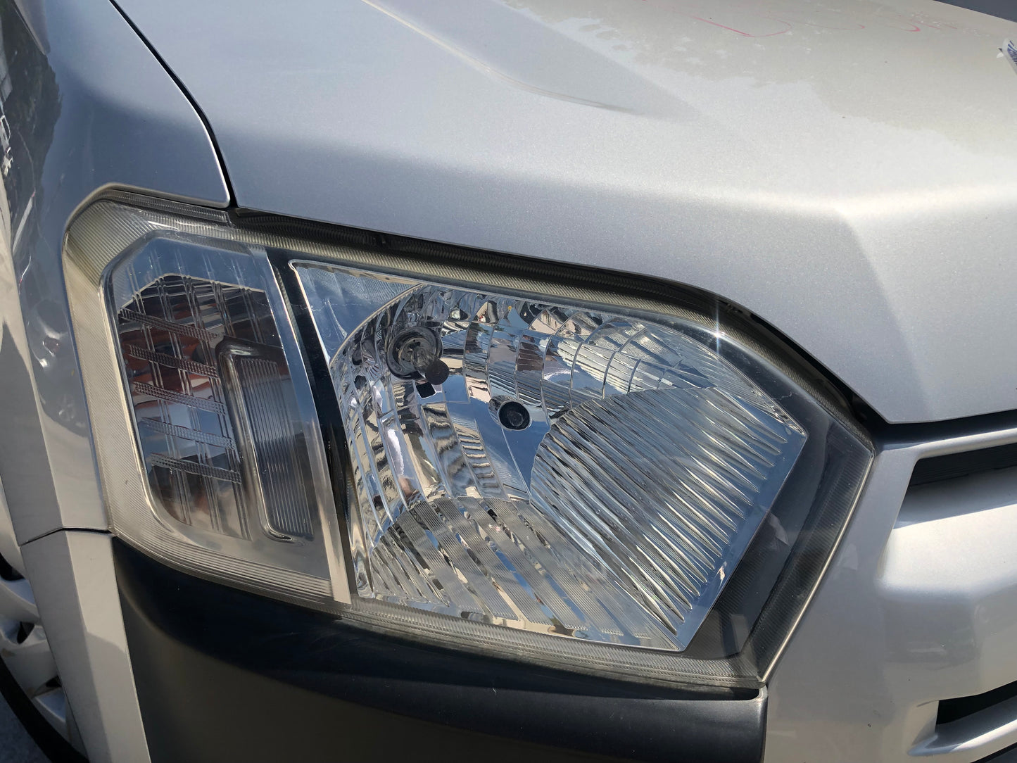 677. Toyota Succeed TX 2014