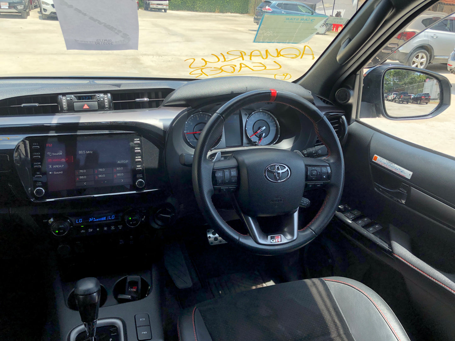 675. Toyota Hilux Z GR Sports 2022