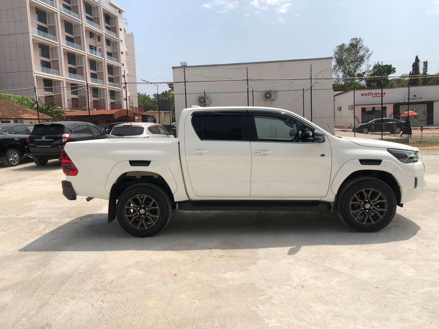 673. Toyota Hilux Z GR Sports 2022