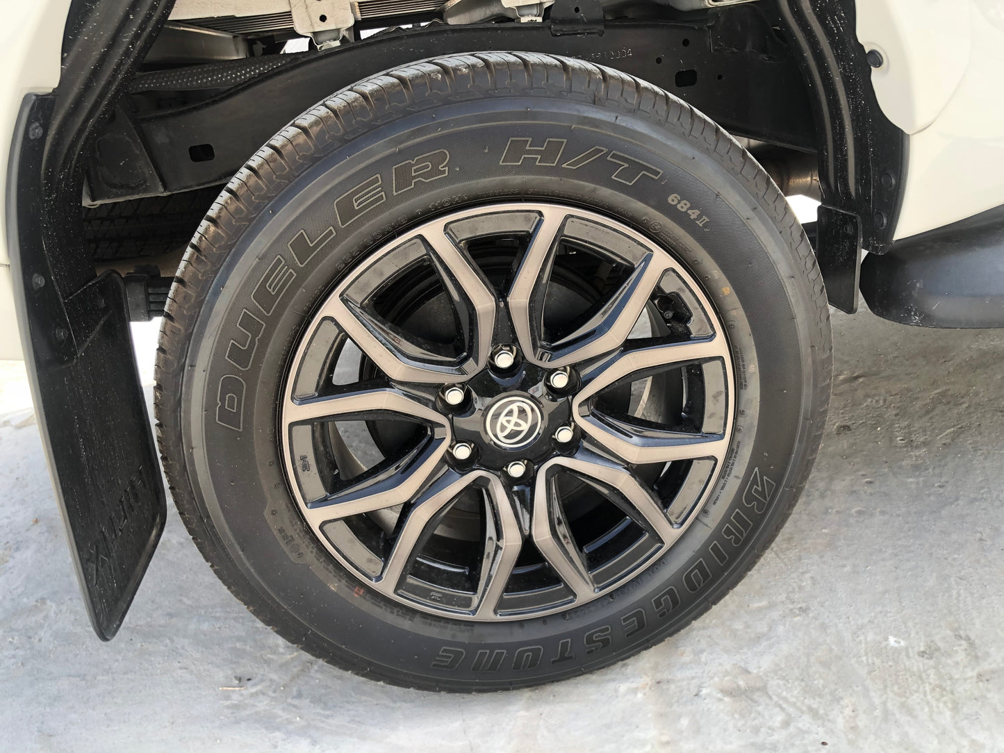 673. Toyota Hilux Z GR Sports 2022