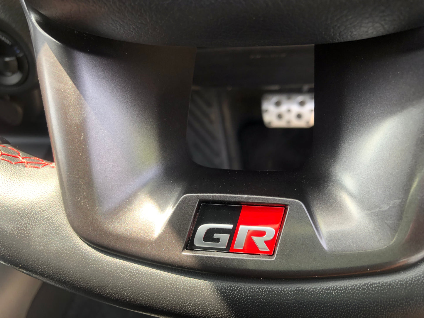 673. Toyota Hilux Z GR Sports 2022