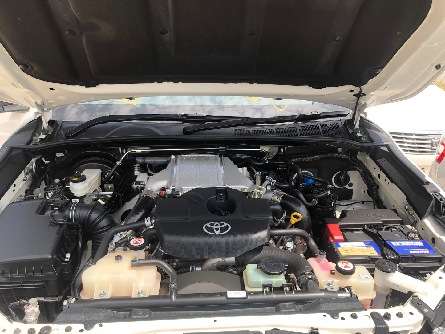 673. Toyota Hilux Z GR Sports 2022