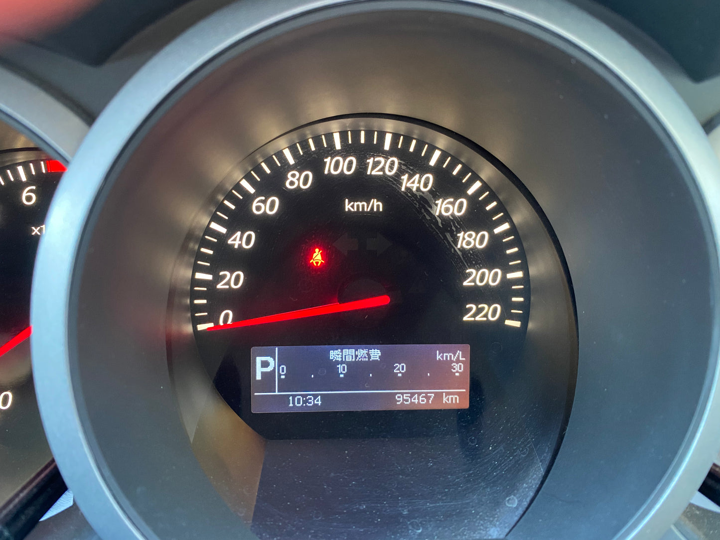 457 Suzuki Escudo 2013