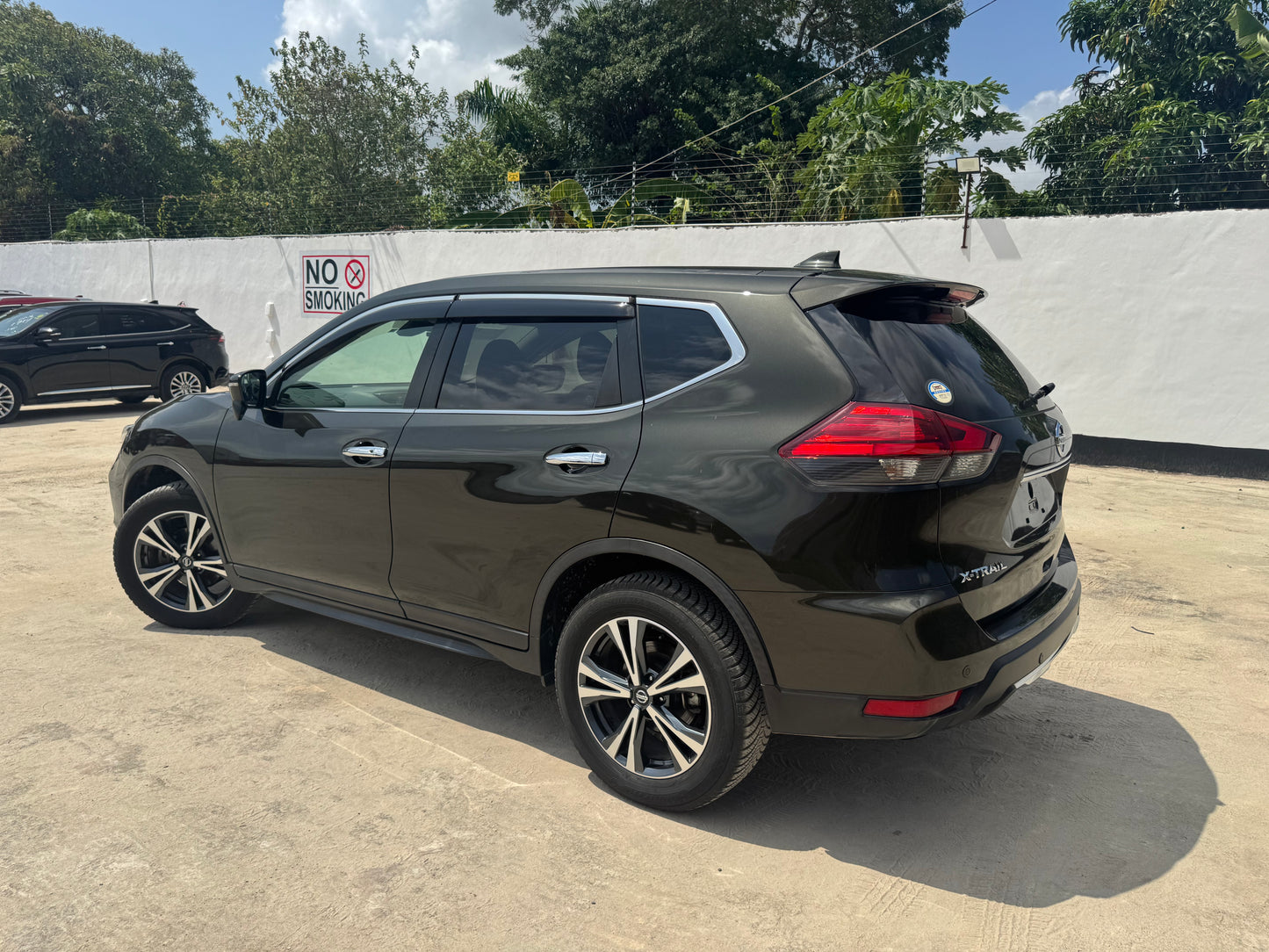 633. Nissan X-Trail 20X 2017