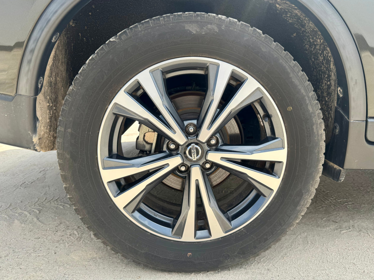 633. Nissan X-Trail 20X 2017