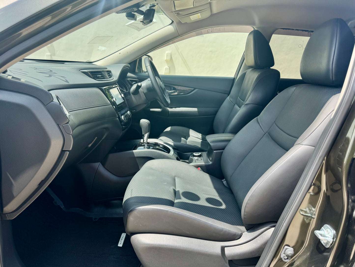 633. Nissan X-Trail 20X 2017