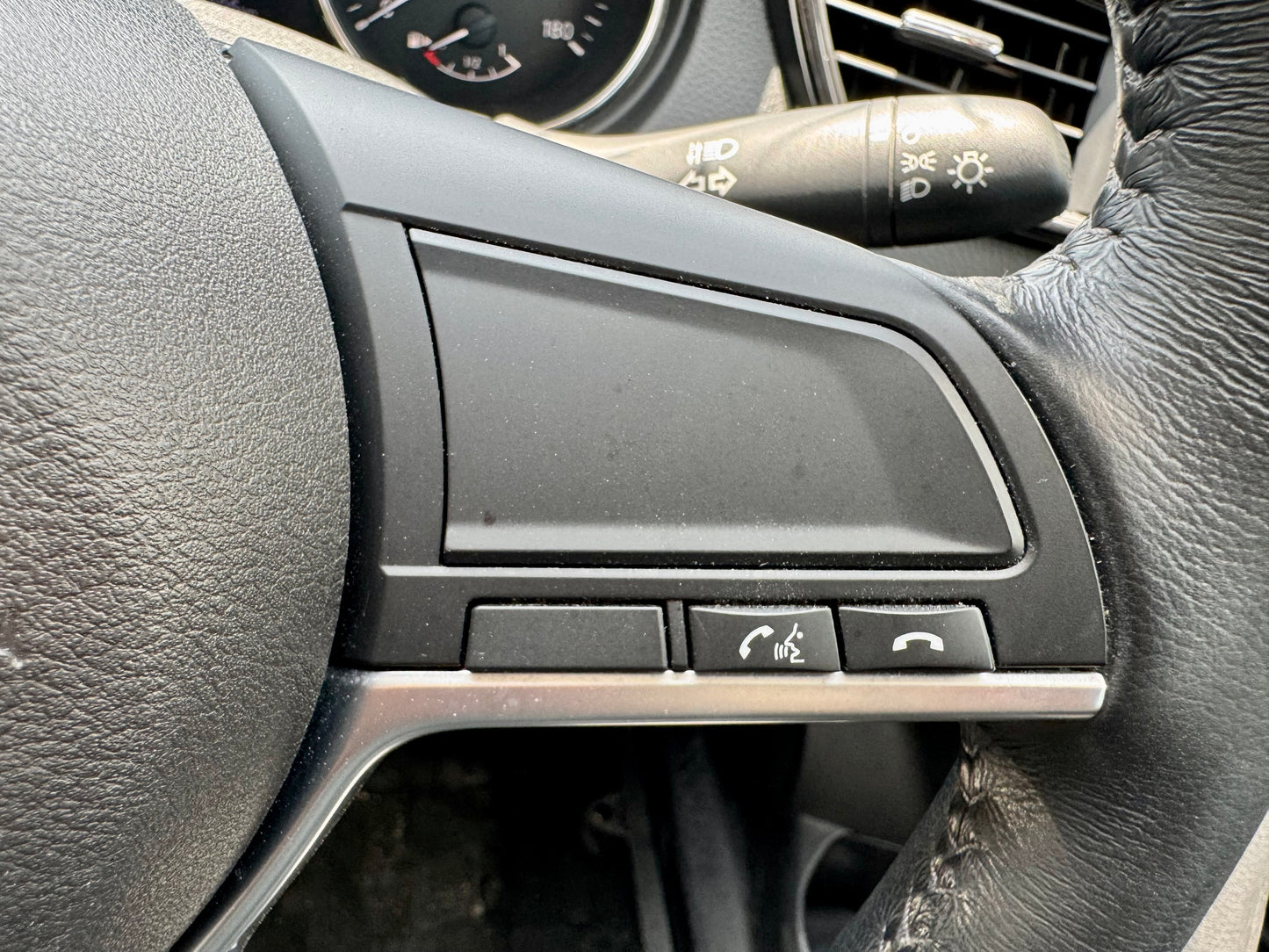 633. Nissan X-Trail 20X 2017