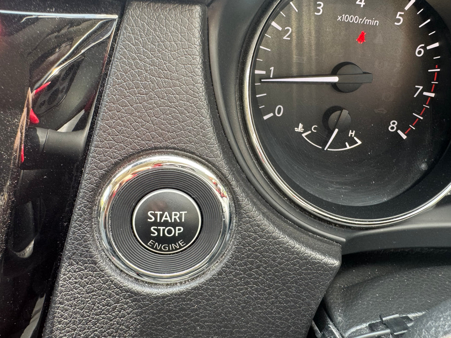 633. Nissan X-Trail 20X 2017