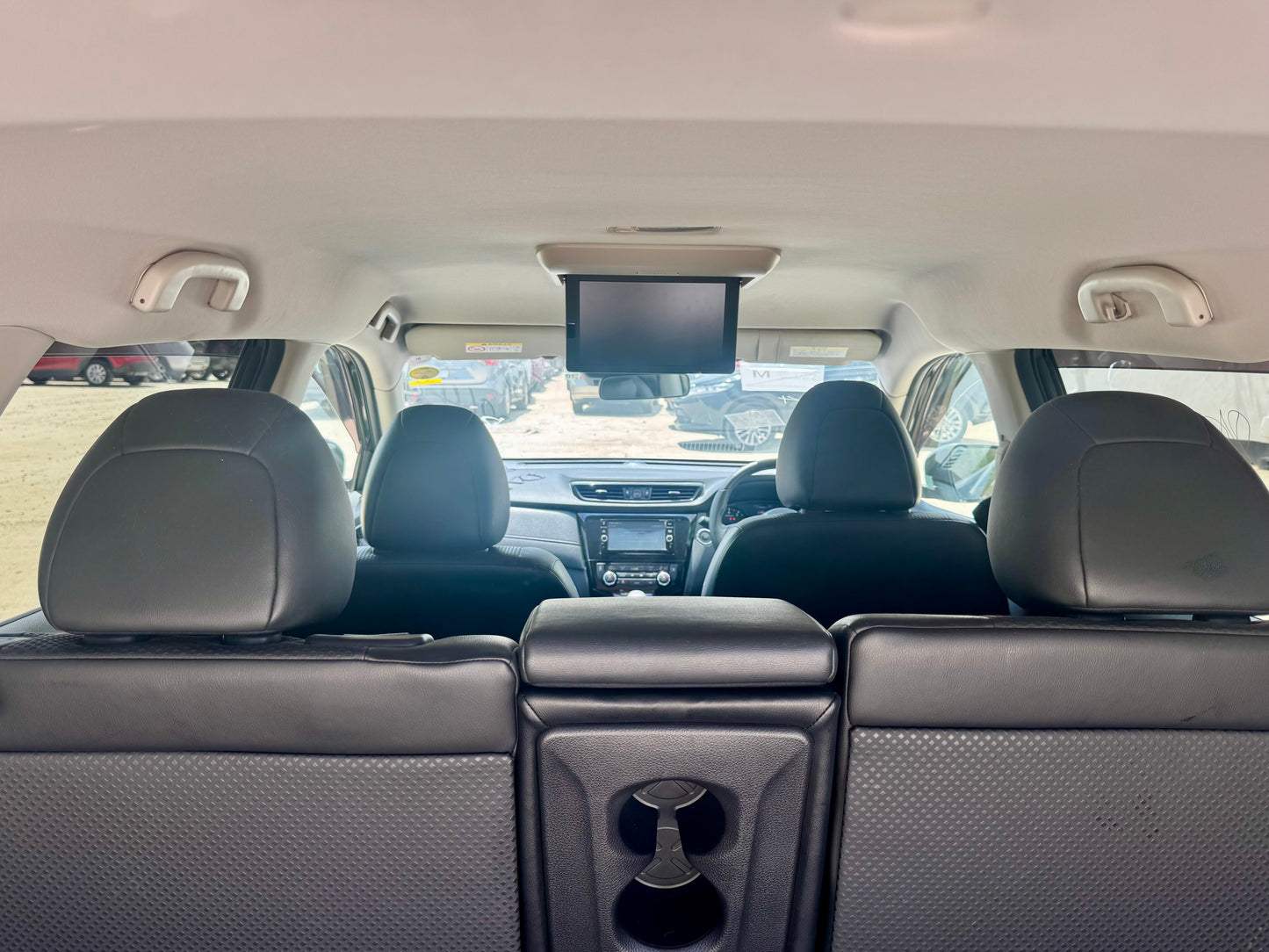 633. Nissan X-Trail 20X 2017