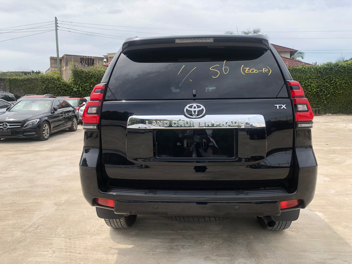 691. Toyota Land Cruiser Prado TX L Package 2021
