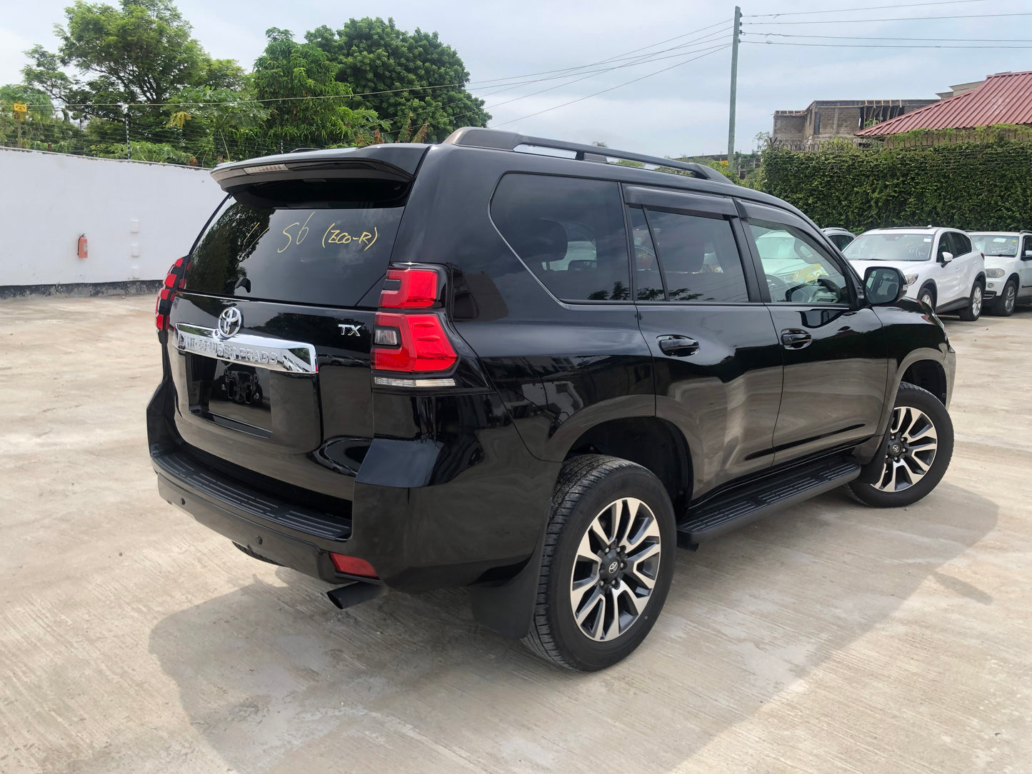 691. Toyota Land Cruiser Prado TX L Package 2021