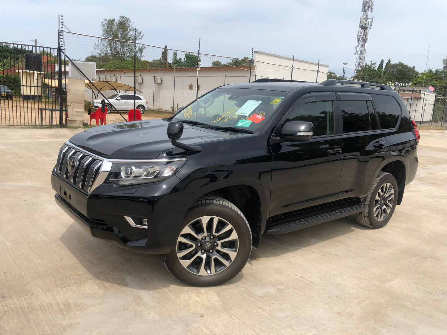 691. Toyota Land Cruiser Prado TX L Package 2021