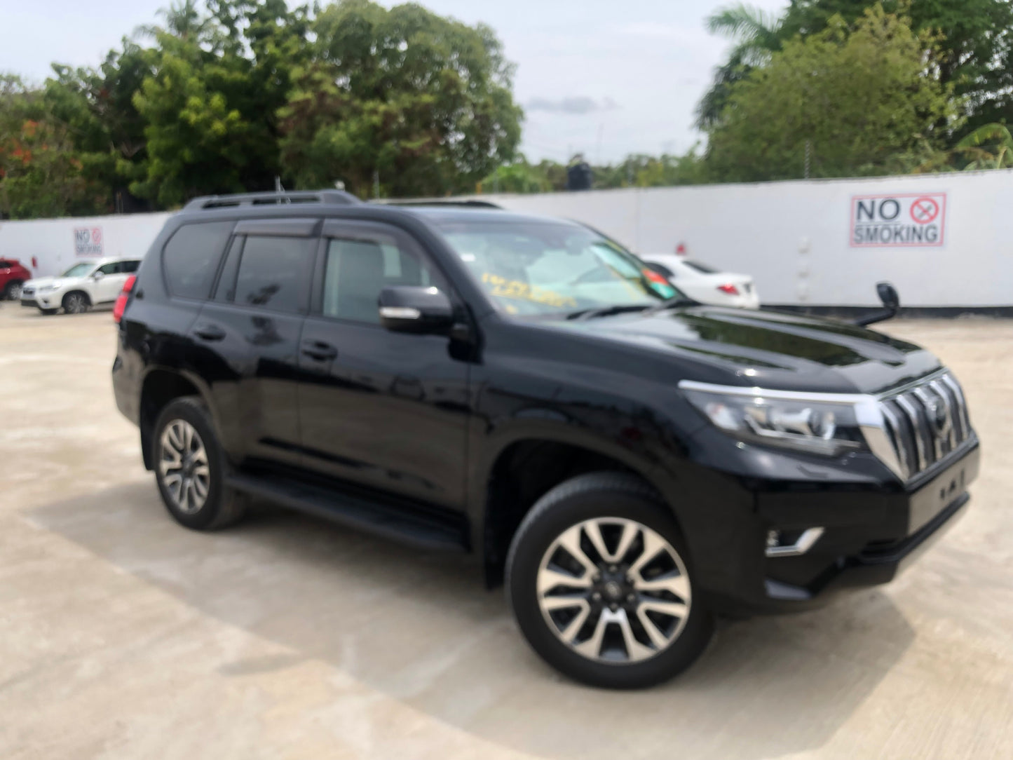 691. Toyota Land Cruiser Prado TX L Package 2021