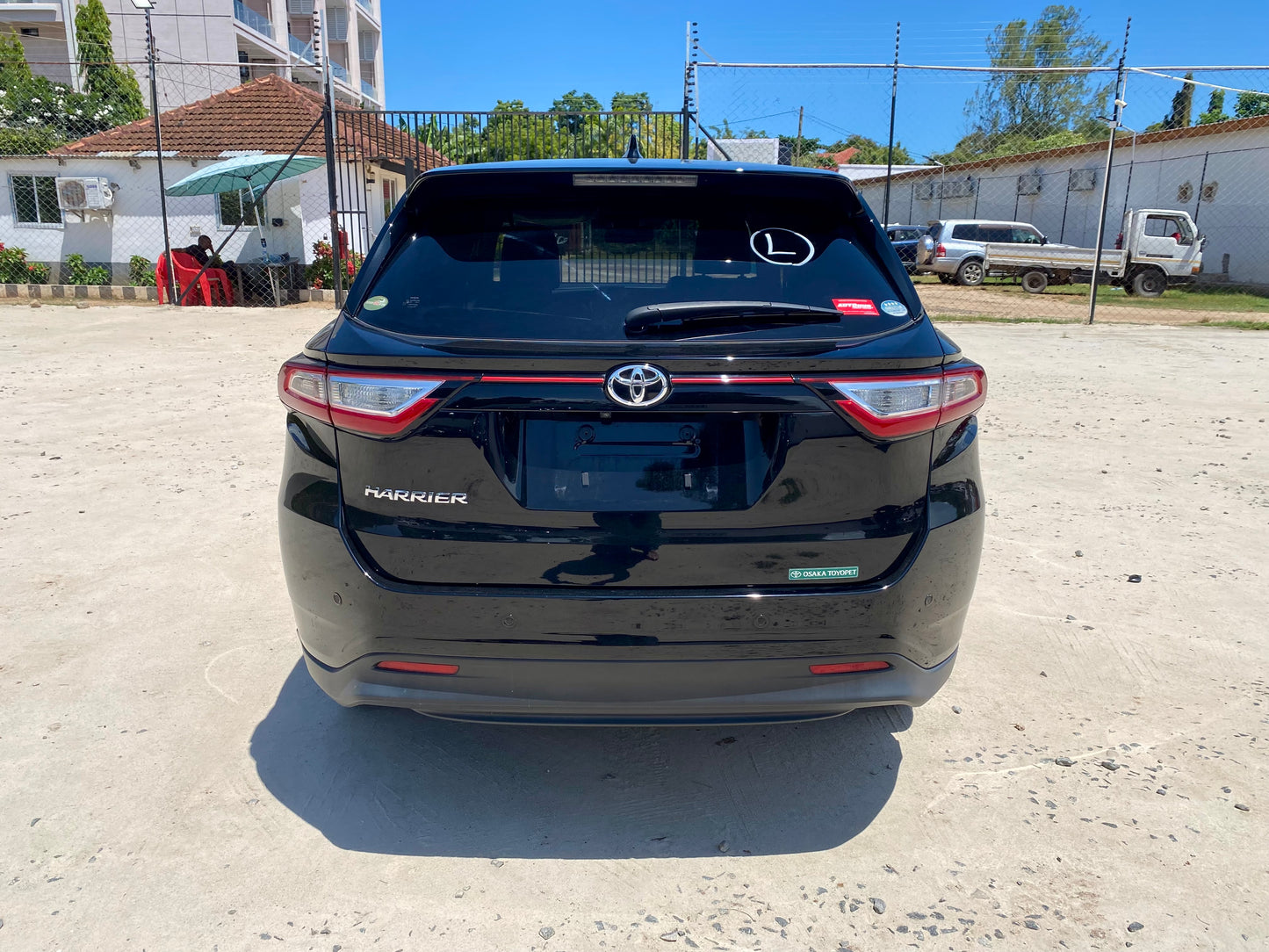 632. Toyota Harrier Premium 2018