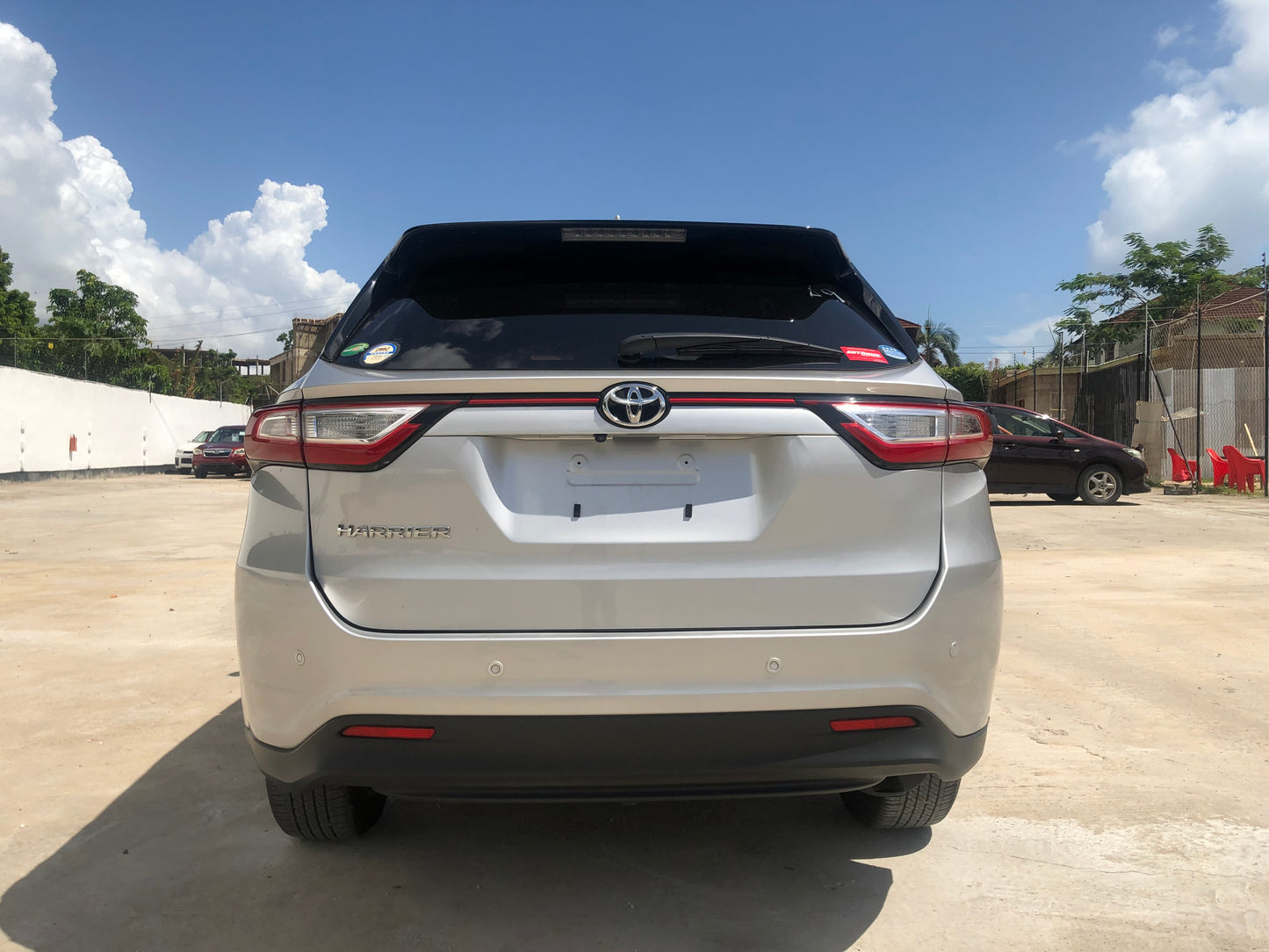 708. Toyota harrier Premium metal and leather package 2017