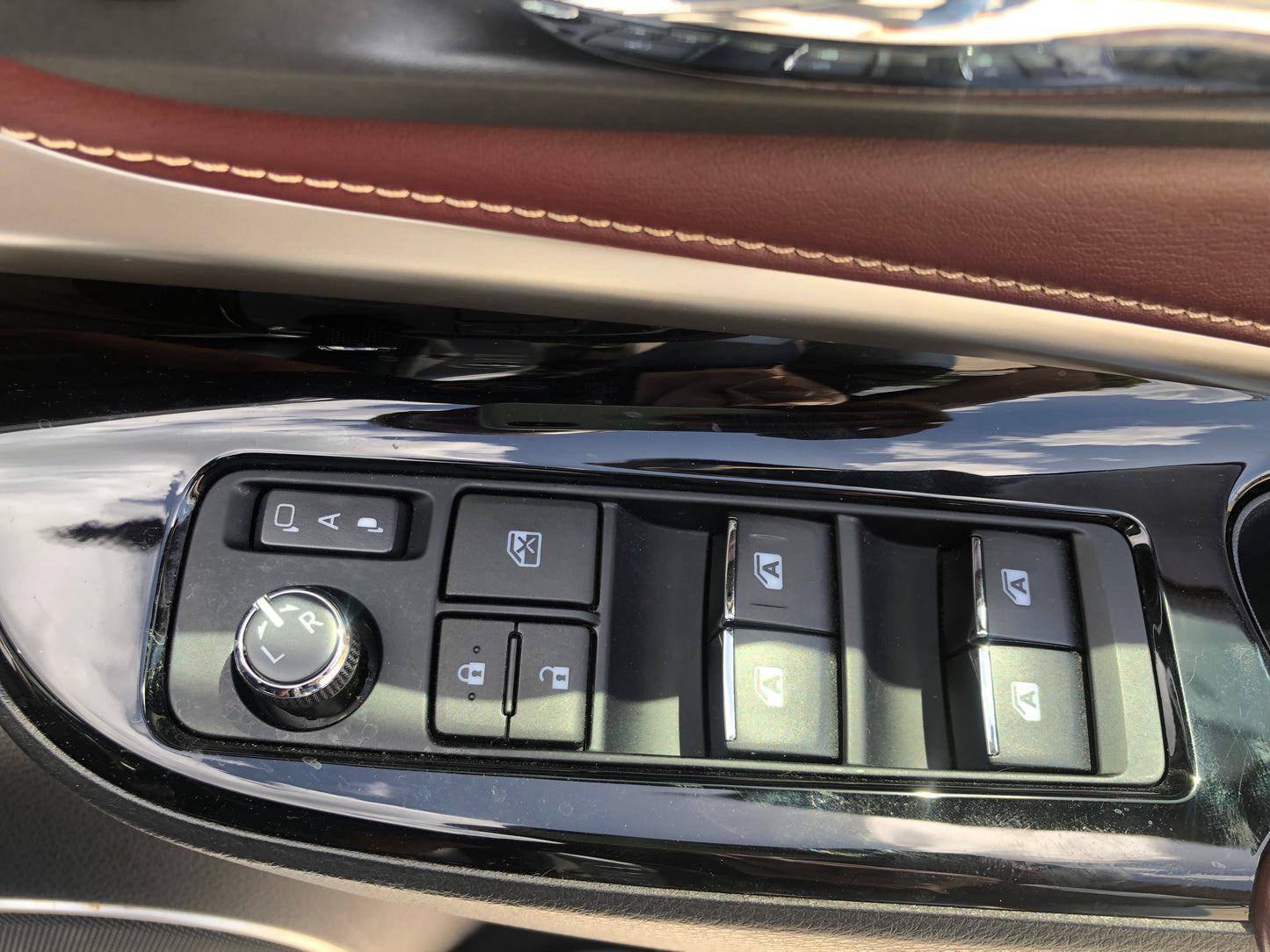 708. Toyota harrier Premium metal and leather package 2017