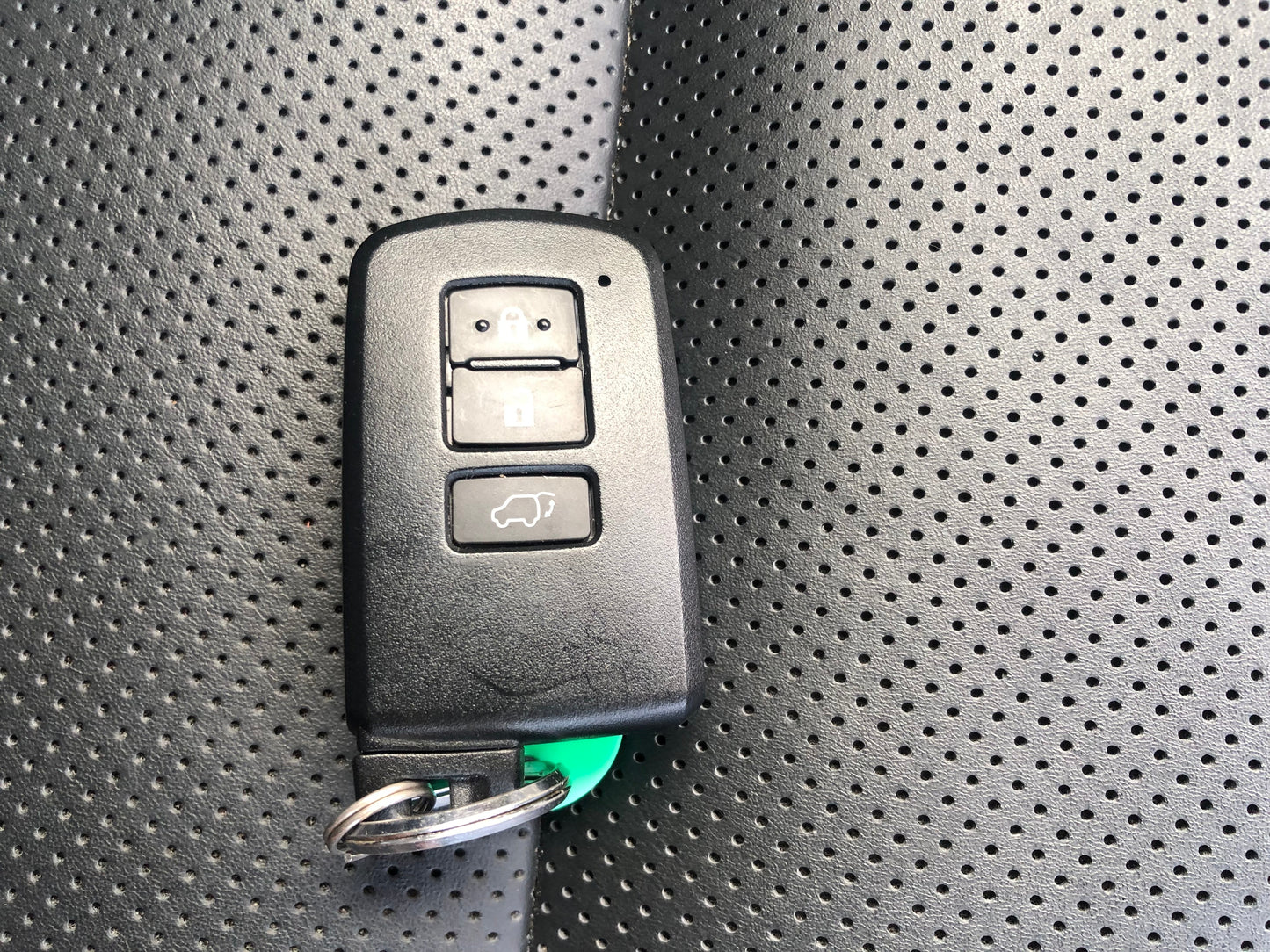 708. Toyota harrier Premium metal and leather package 2017