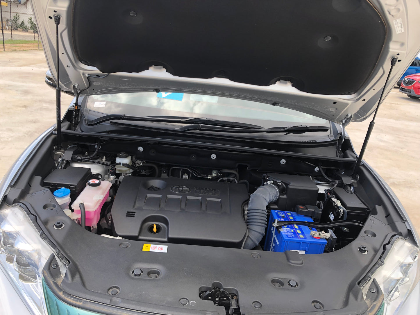 708. Toyota harrier Premium metal and leather package 2017