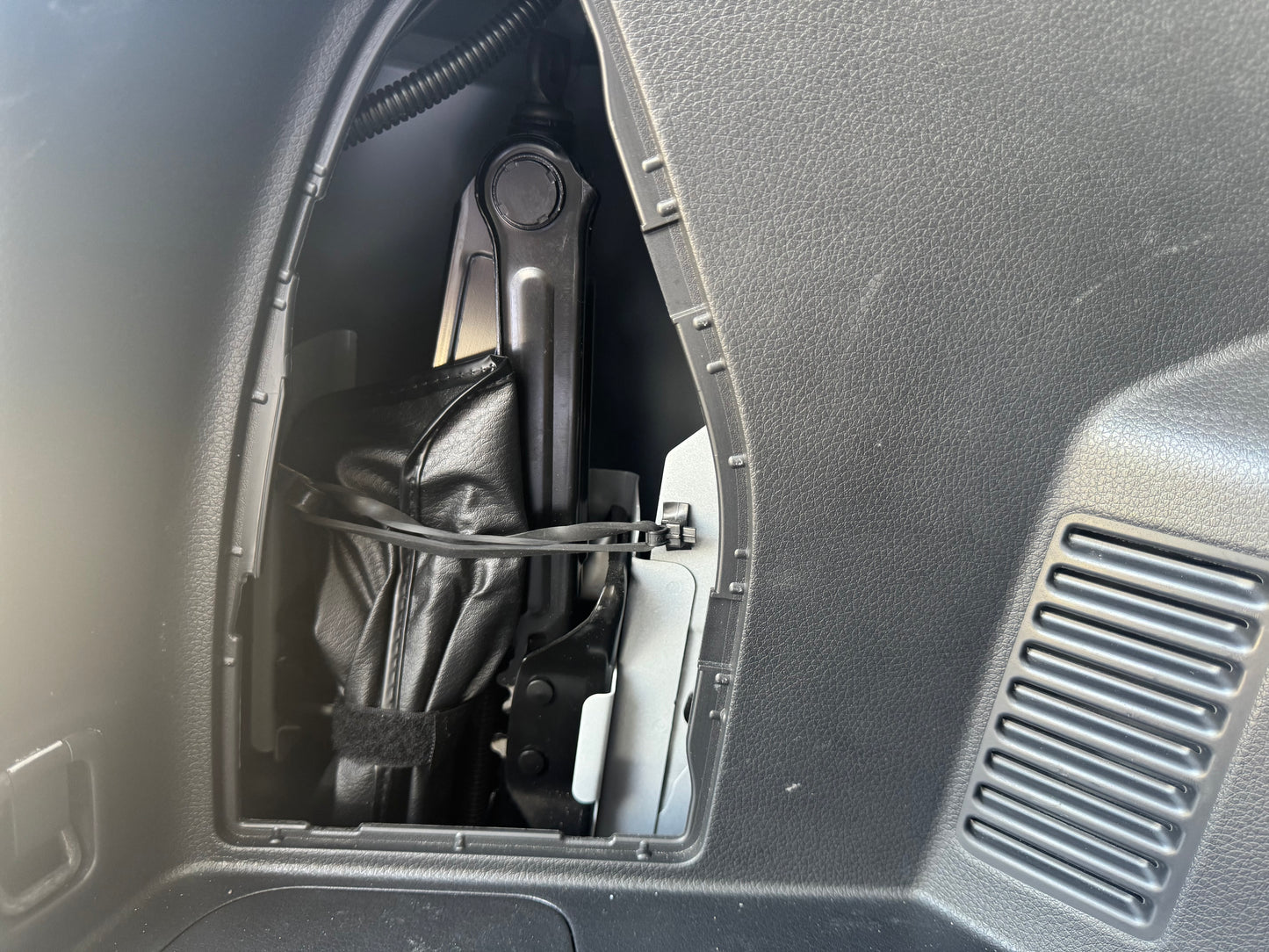 635. Nissan X-Trail 20X 2017
