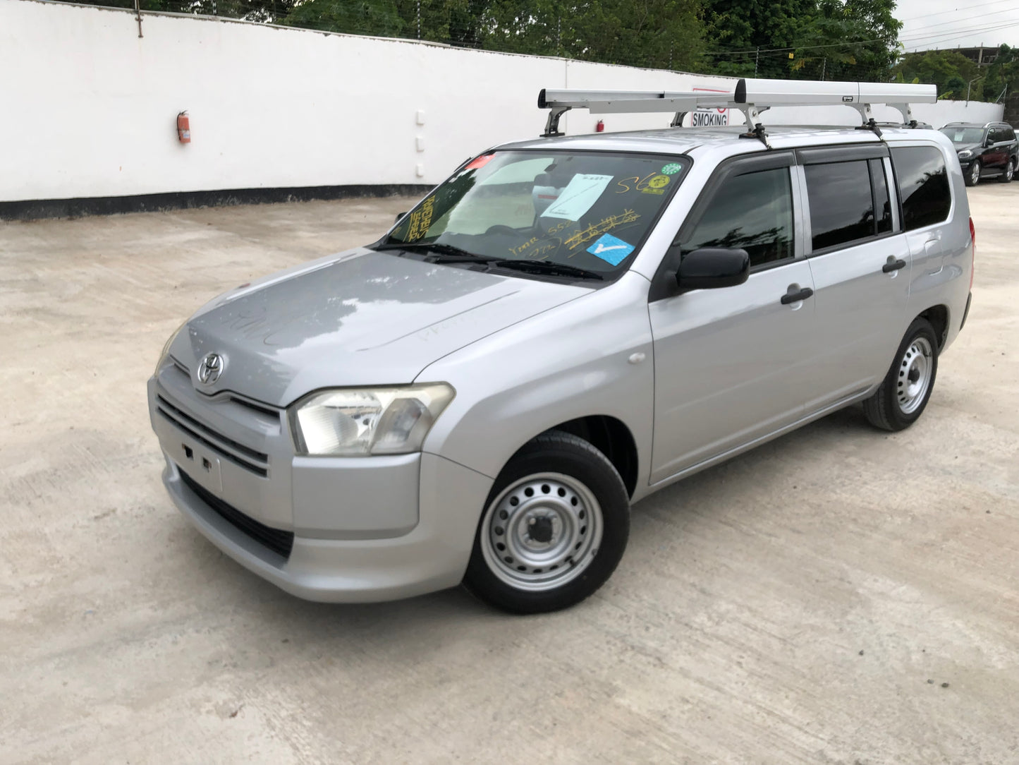 690. Toyota Succeed UL 2015