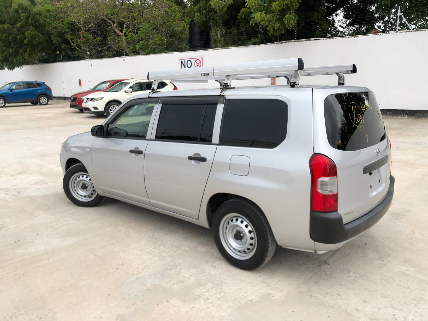 690. Toyota Succeed UL 2015
