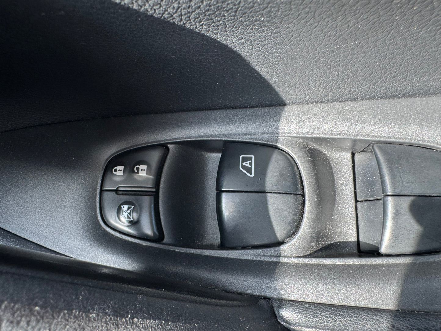 635. Nissan X-Trail 20X 2017