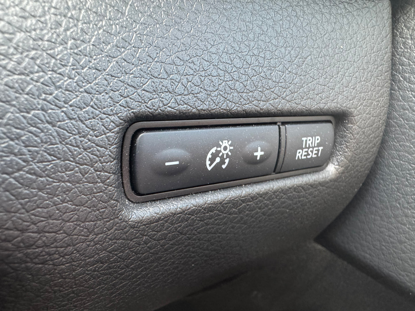 635. Nissan X-Trail 20X 2017