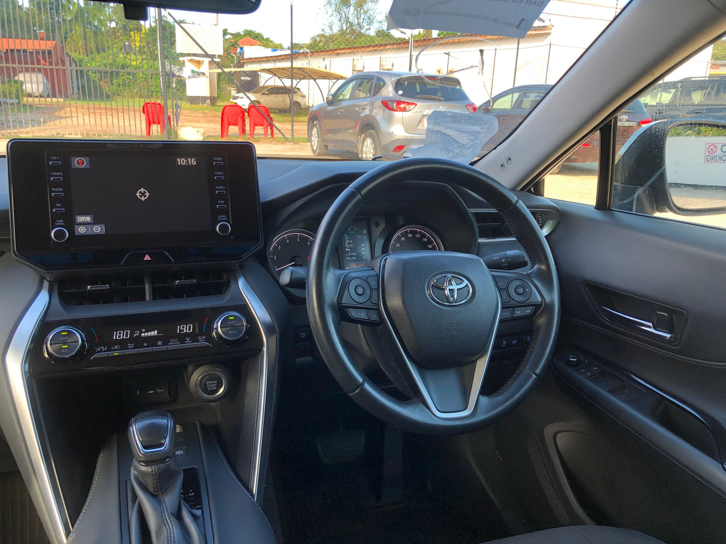 736. Toyota Harrier S 2021