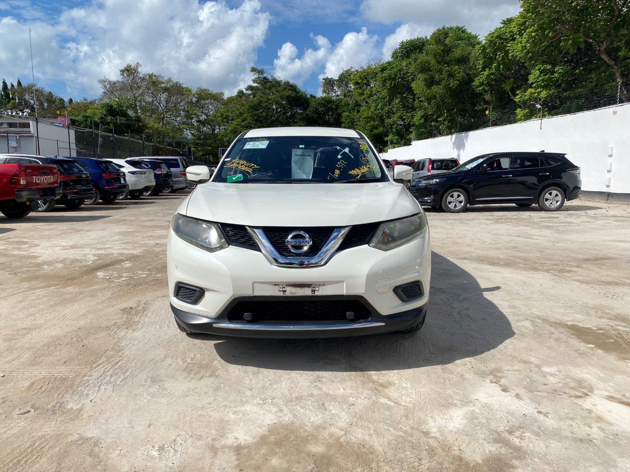 471. Nissan X-Trail 20X 2015