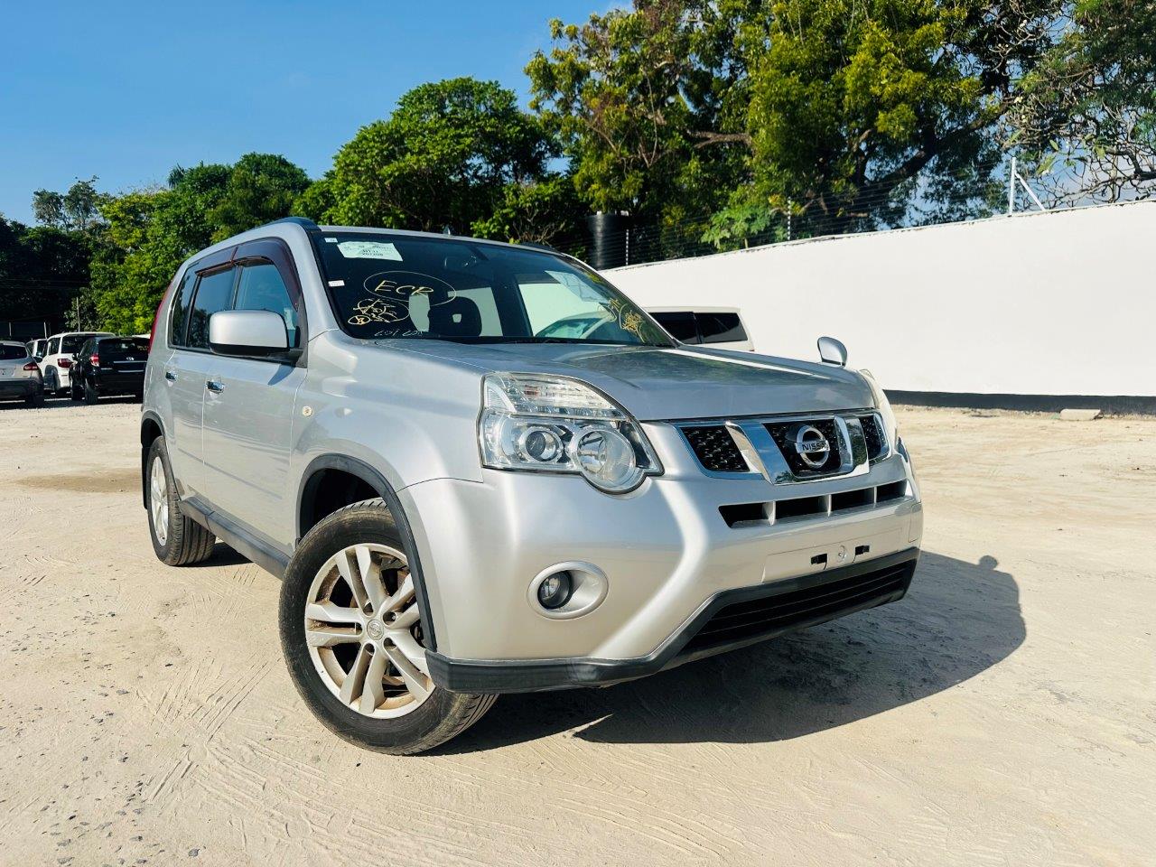 444. Nissan X-Trail 20X 2010